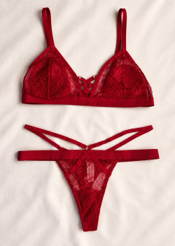 Bralette Set με String από Δαντέλα