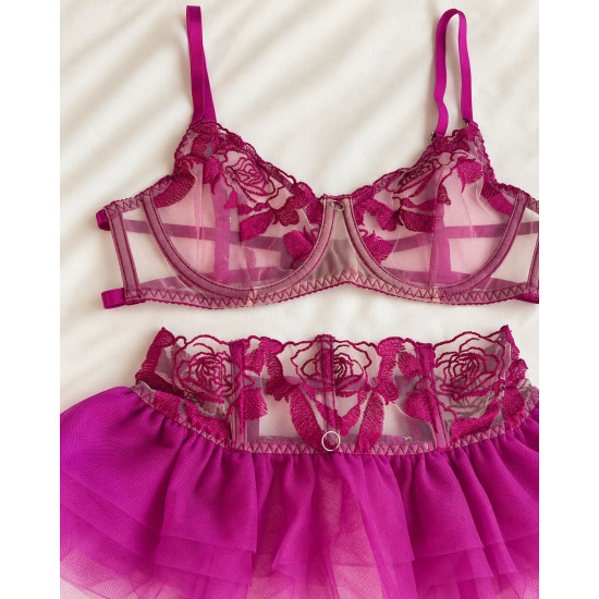 Σετ Σουτιέν με Choker, Ψηλόμεσο G-String και Ζαρτιέρες με Καλτσοδέτες