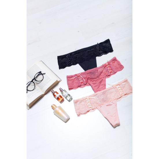 String Δαντέλα με διαφάνεια