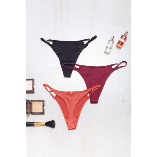 Στρινγκ με Εντυπωσιακά Ανοίγματα και Κορδονάκια