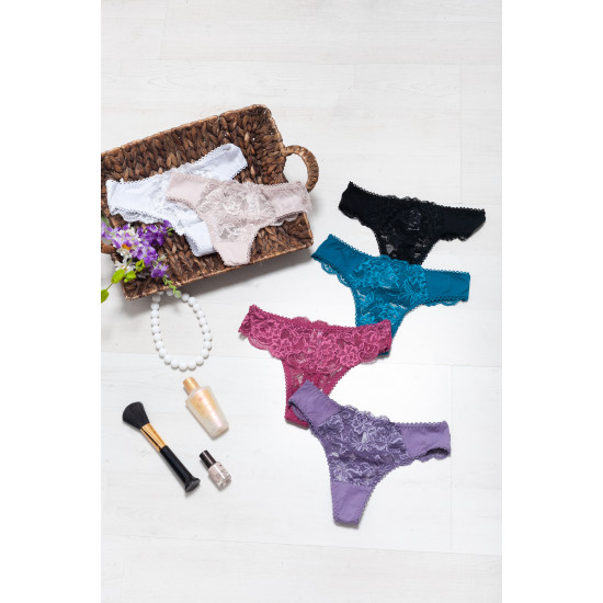 String με δαντέλα