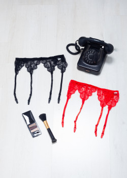 Ζαρτιέρα με δαντέλα ONE SIZE