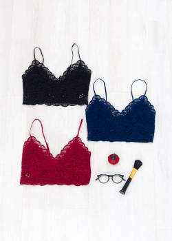 ΣΟΥΤΙΕΝ BRALETTE ΜΕ ΔΑΝΤΕΛΑ