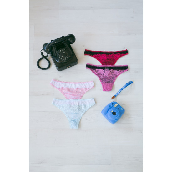 String Δαντέλα με διαφάνεια