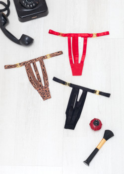 String σατέν με αλυσίδες