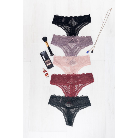 String με Εντυπωσιακά Ανοίγματα PLUS SIZE